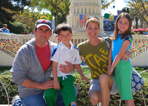 Steve Carell and Nancy Carell with their children