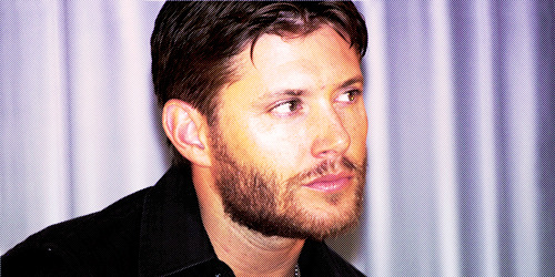 wehunt:Rising Con Spain 2010 - “Jensen pondering the question...