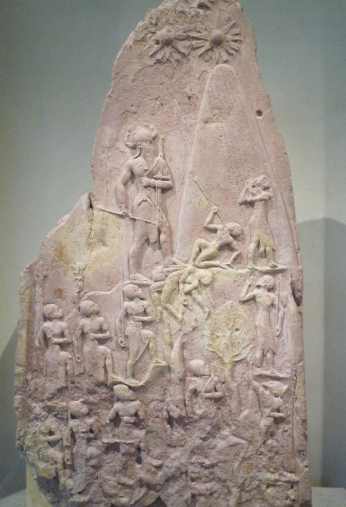 wikiraqinew - Victory Stele of Naram-Sin مسلة نارامسن حفيد الملك...