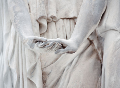exitum:
“ “ Clasped by melissathall on Flickr
Cave Hill Cemetery, Louisville, KY.
” ”