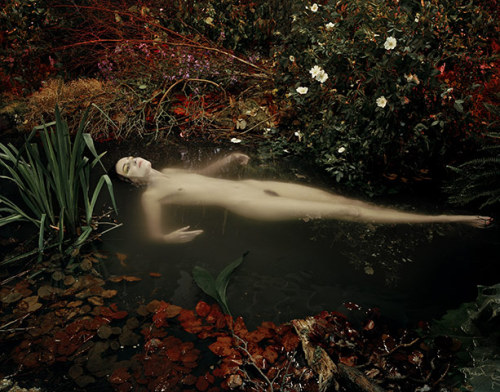 aw1998monsters - Erin O'Connor as Ophelia, photographed by Nadav...