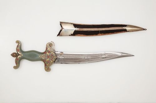 lupin420 - 18th Century Indian Dagger (steel, jade, gold, rubies...