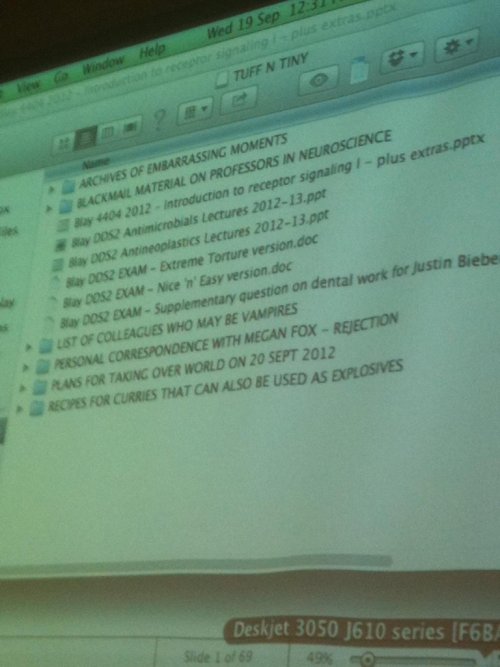 starrysleeper:high-blogging:while my prof was setting up...