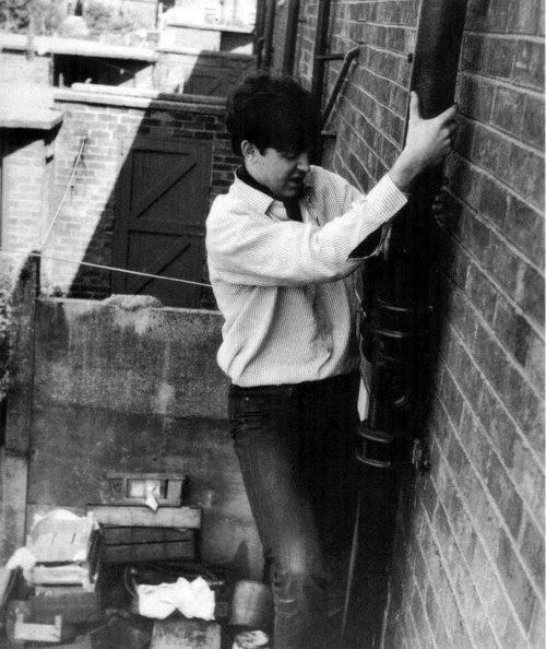 pjgr - itwastwentyyearsagotoday - This is the drainpipe at the...