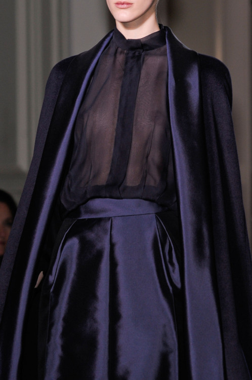 girlannachronism - Valentino fall 2012 couture details