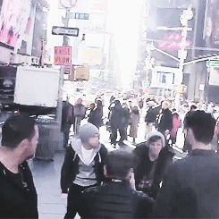 have the time of your life., Niall and Louis dancing in Times Square today